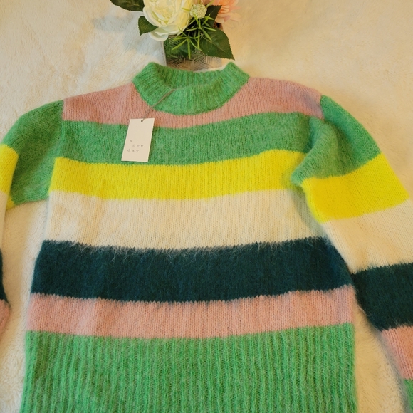 Sweater Bundle - Picture 4 of 4